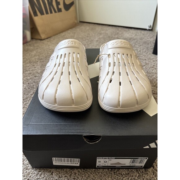Adidas Adilette Clogs Unisex Slippers Sport Casual Gym Slide NWT JI2242 Mens 11 - Picture 1 of 7